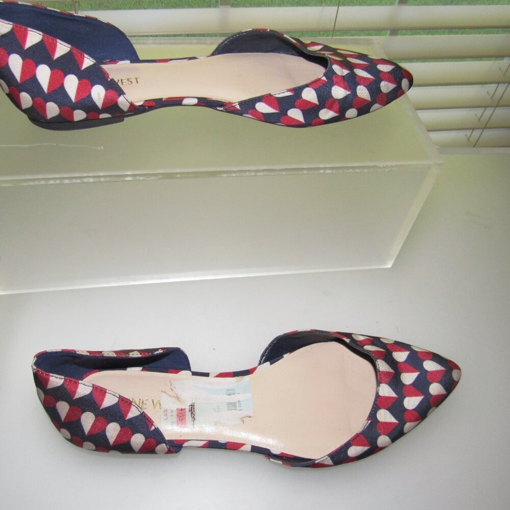 Nine West Starship Pointed Toe D’Orsay Flats – Heart Print Textile – Size 7M - Picture 4 of 8
